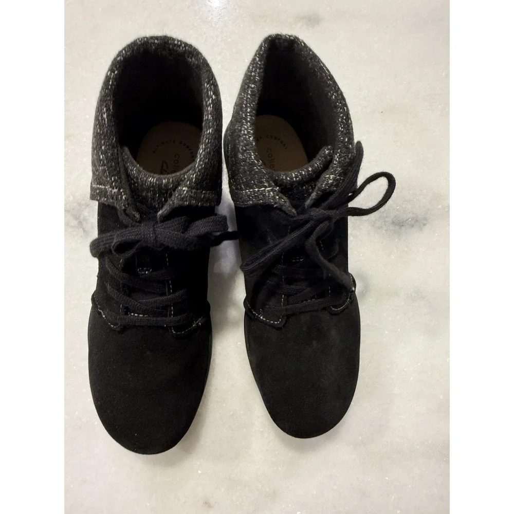Clarks Roseville Lace Boot Women 6.5 Black Suede Knit Collar Ultimate Comfort
